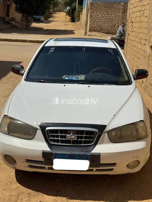 Hyundai Avante 2000 White Used for Sale - 5