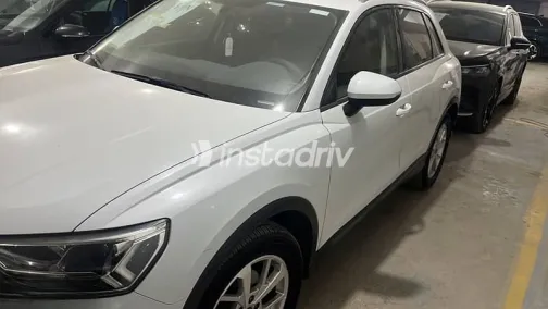 Audi Q3 2021 White Used for Sale - 3