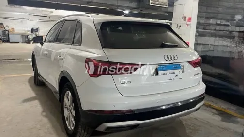 Audi Q3 2021 White Used for Sale - 4