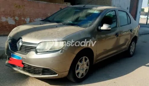 Renault Logan 2015 Gold Used for Sale - 1