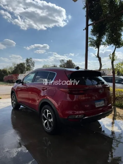 Kia Sportage 2022 Dark Red Used for Sale - 5