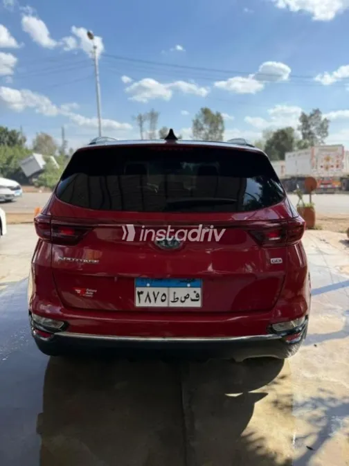 Kia Sportage 2022 Dark Red Used for Sale - 9