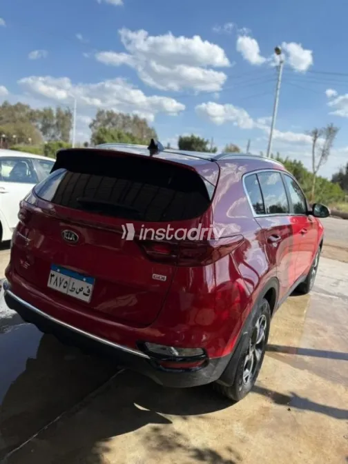 Kia Sportage 2022 Dark Red Used for Sale - 10