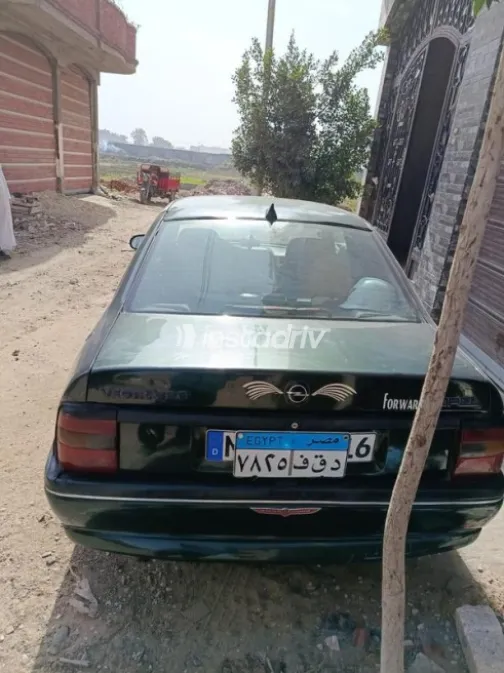 Opel Vectra 1994 Dark Green Used for Sale - 4