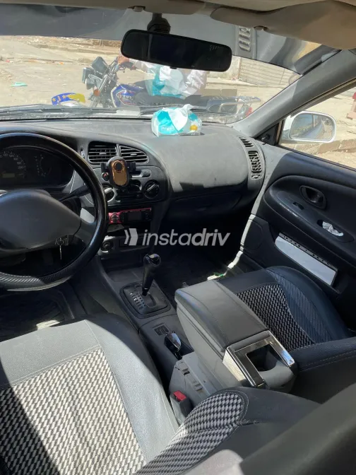 Mitsubishi Lancer 1998 White Used for Sale - 7