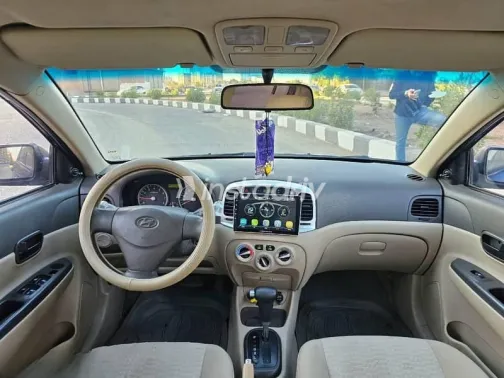 Hyundai Accent 2010 Dark Blue Used for Sale - 8