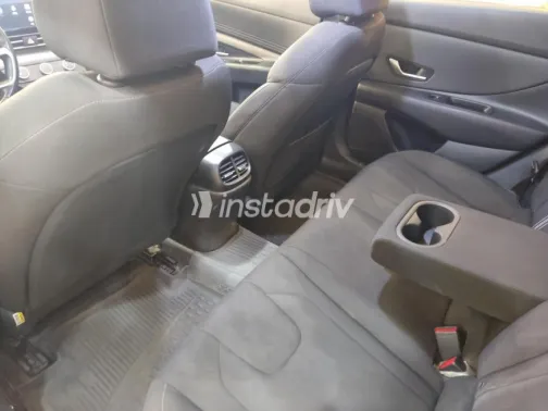 Hyundai Elantra 2022 White Used for Sale - 7