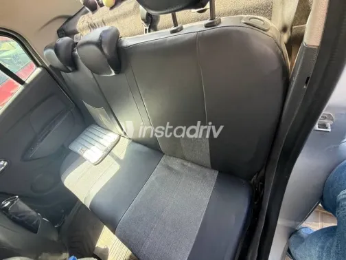 Renault Logan 2016 Silver Used for Sale - 1
