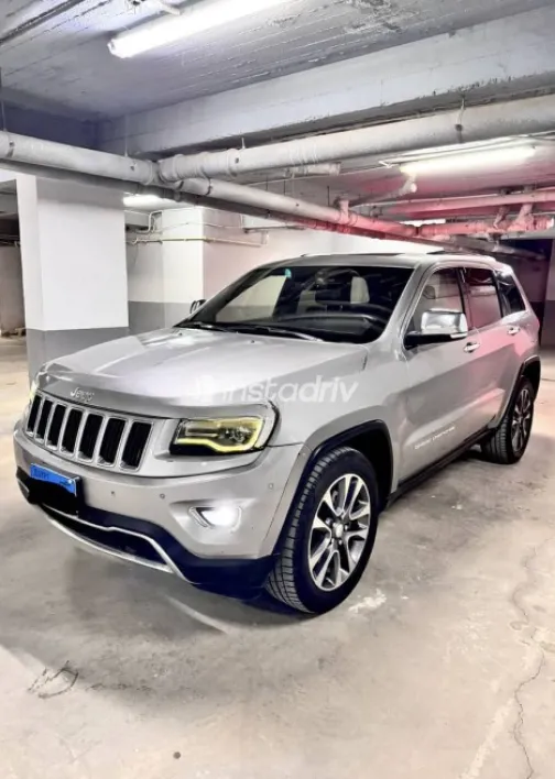 Jeep Grand Cherokee 2017 Gray Used for Sale - 1