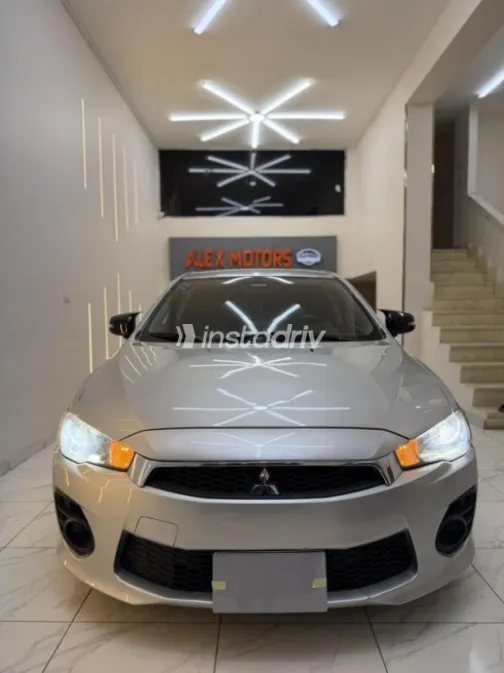 Mitsubishi Lancer 2018 Silver Used for Sale - 2