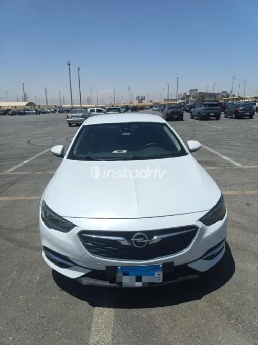 اوبل أنسيجنيا 2019 أبيض مستعملة للبيع - 2