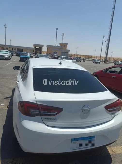 اوبل أنسيجنيا 2019 أبيض مستعملة للبيع - 4