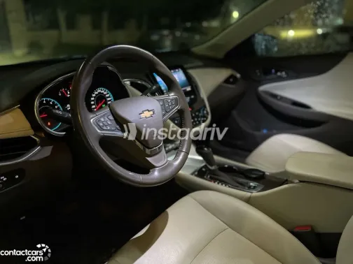 Chevrolet Malibu 2019 Blue Used for Sale - 3