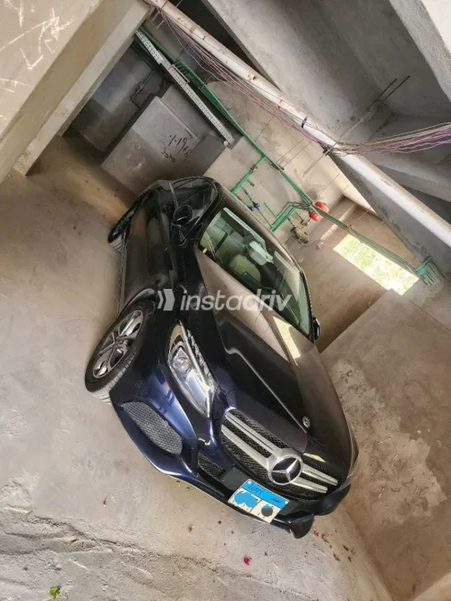 Mercedes C 180 2018 White Used for Sale - 6