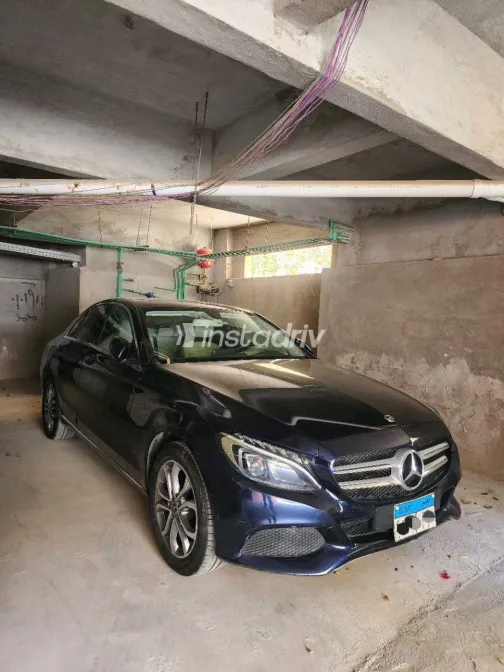 Mercedes C 180 2018 White Used for Sale - 9