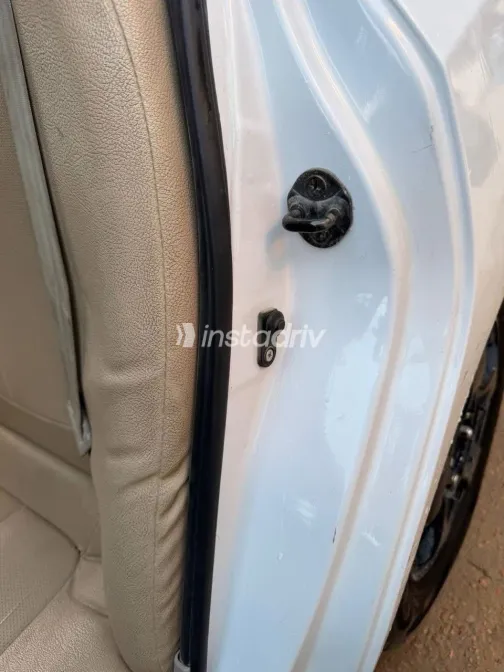 Hyundai Elantra MD 2005 White Used for Sale - 4