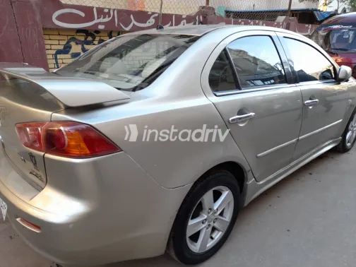 ميتسوبيشي لانسر اى اكس شارك 2008 ذهبي مستعملة للبيع - 8