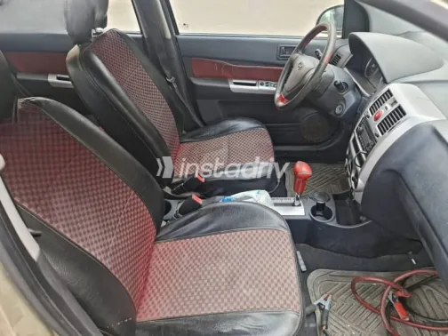 Hyundai Getz 2008 Gold Used for Sale - 3