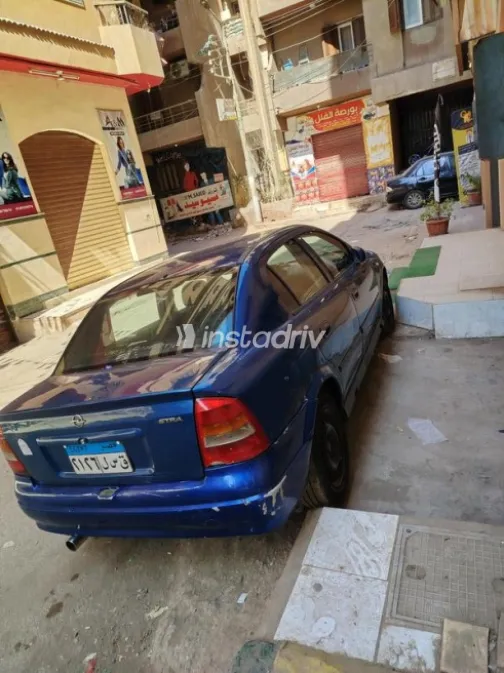 اوبل أسترا 2002 أزرق مستعملة للبيع - 2