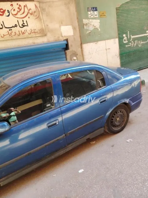 اوبل أسترا 2002 أزرق مستعملة للبيع - 5