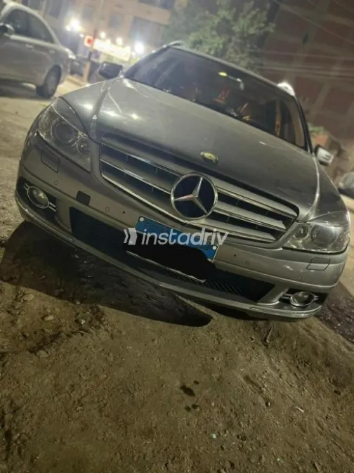 مرسيدس C 180 2009 فضي مستعملة للبيع - 2