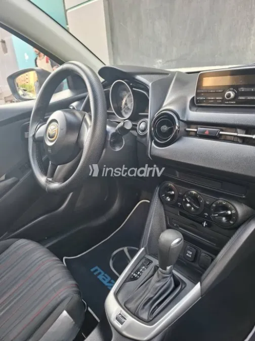 Mazda 2 2017 Gray Used for Sale - 6