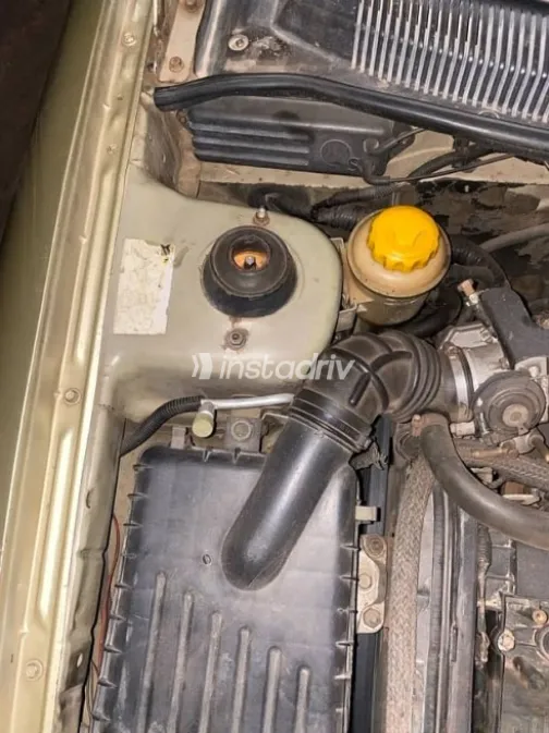 Daewoo Nubira 2000 Gold Used for Sale - 5