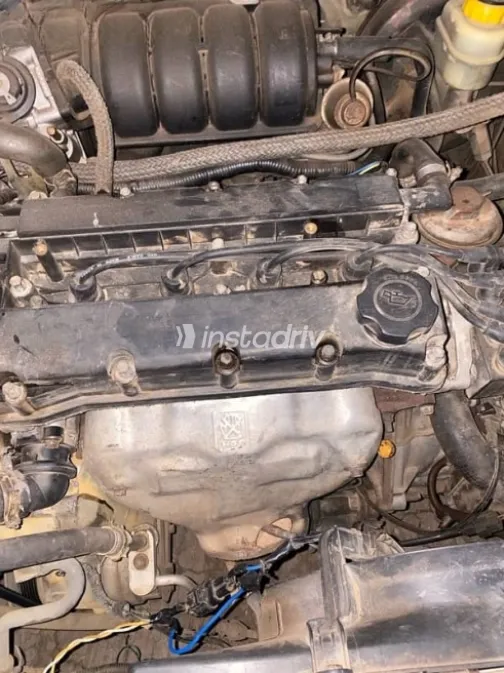 Daewoo Nubira 2000 Gold Used for Sale - 7