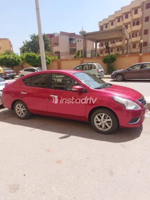 Nissan Sunny 2025 Burgundy Used for Sale - 1