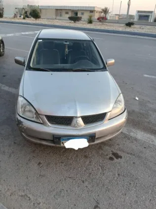 ميتسوبيشي لانسر 2007 فضي مستعملة للبيع
