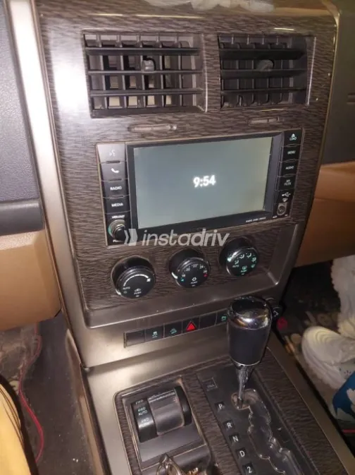 Jeep Cherokee 2011 Gold Used for Sale - 3