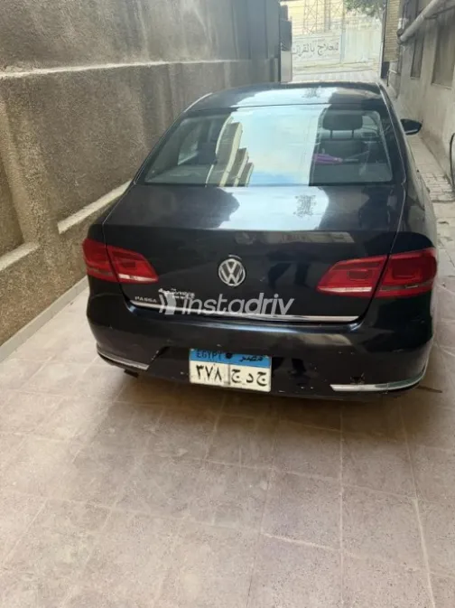Volkswagen Passat 2014 Black Used for Sale - 3