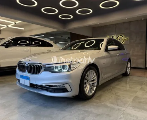 BMW 520 2018 Silver Used for Sale - 1