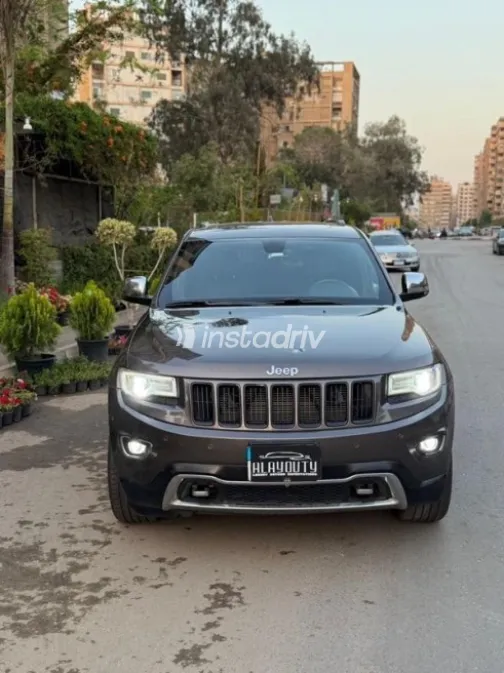 Jeep Grand Cherokee 2017 Gray Used for Sale - 2