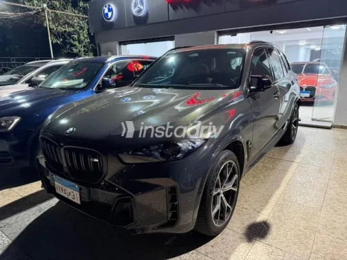 BMW X5 M 2024 Gray Used for Sale - 3