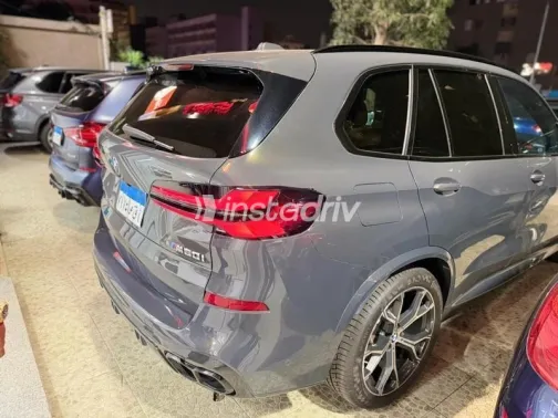 BMW X5 M 2024 Gray Used for Sale - 4