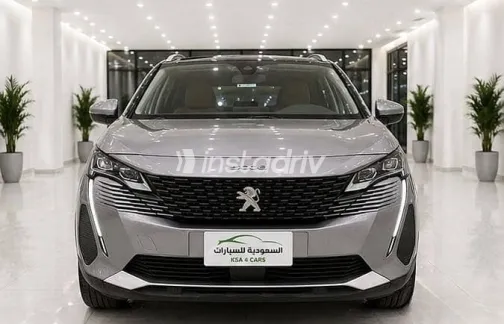 بيجو 5008 2021 رمادي مستعملة للبيع - 1