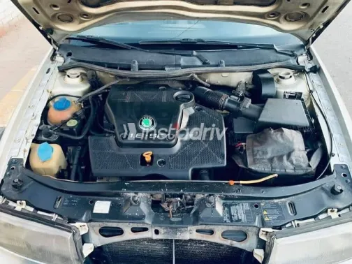 Skoda Octavia 2000 Silver Used for Sale - 3