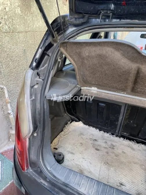 اسبيرانزا A113 2008 أزرق غامق مستعملة للبيع - 5