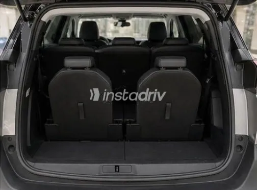 Peugeot 5008 2021 Gray Used for Sale - 7