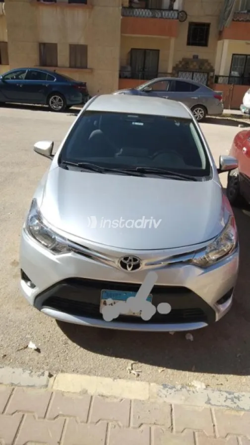 Toyota Yaris 2015 Silver Used for Sale - 6