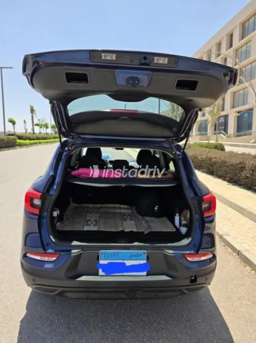 Renault Kadjar 2021 White Used for Sale - 7