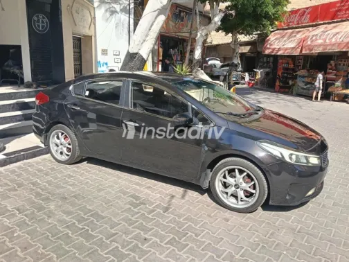 Kia Cerato 2017 White Used for Sale - 2