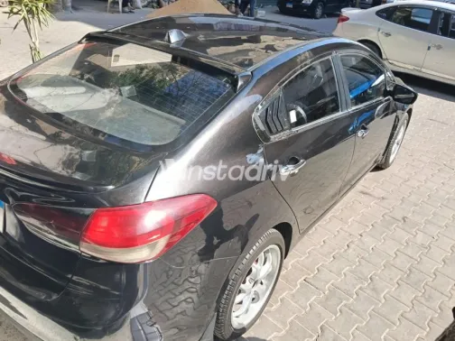 Kia Cerato 2017 White Used for Sale - 4