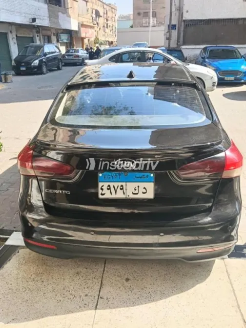 Kia Cerato 2017 White Used for Sale - 8