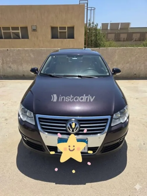 Volkswagen Passat 2008 Brown Used for Sale - 1