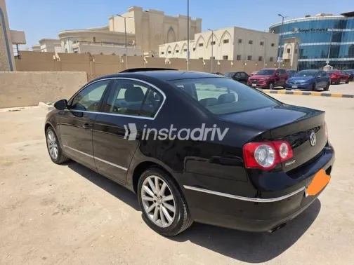 Volkswagen Passat 2008 Brown Used for Sale - 3