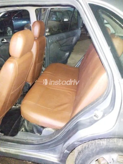Volkswagen Pointer 2004 Silver Used for Sale - 5
