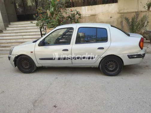 Renault Clio 2002 Silver Used for Sale - 9
