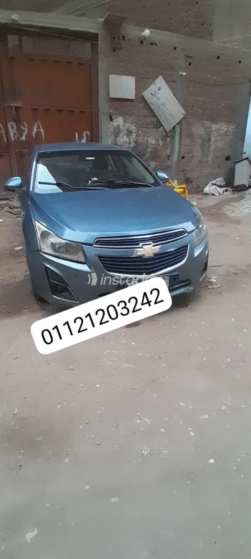 Chevrolet Cruze 2013 White Used for Sale - 3